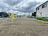 外観：現地ご見学の際、スタッフが様々なご質問に対応いたします、周辺環境、前面道路、建築可能な建物について、ぜひご相談ください。 