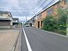 外観：周辺は住宅が建ち並ぶ閑静な住宅街です。 