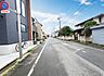 外観：周辺は住宅が建ち並ぶ閑静な住宅街です