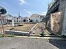外観：現在建物を建築中です、建築中の物件については現地確認の他、同施工会社の完成施工例のご案内、担当者のプレゼンテーションにてご検討ください。適切なご検討の方法をご説明させて頂きます。 