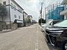 外観：安心して暮らすことのできる住宅街。　住宅地の道路は一般に交通量が少なく車などの騒音が少ないため、住民にとって静かな生活環境が提供されます。 