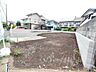 外観：周辺は住宅が建ち並ぶ閑静な住宅街です。 