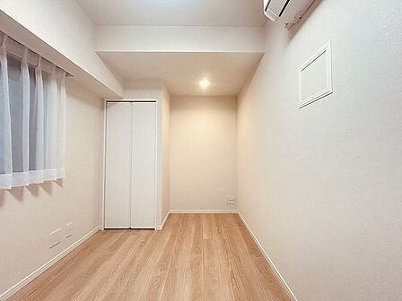 実際に室内をご見学頂くと生活のイメージが広がります。家具を置いたイメージや窓からの景色など、現地で体感ください。