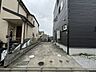 駐車場：現地のご見学予約もスタートしました。周辺で売りに出ている物件も沢山御座います。まとめてご見学ができますのでお気軽にお申しつけください。 