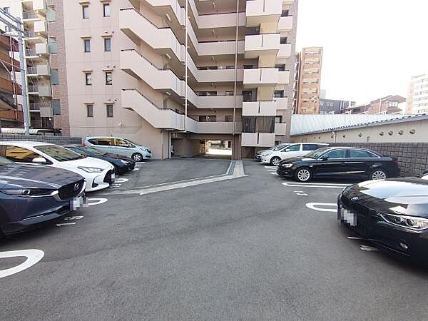 駐車場を拡大表示