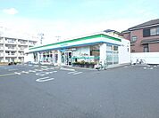 ファミリーマート 坂戸花影町店まで490m