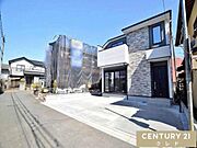 スーパー徒歩8分で買い物も便利。霞ヶ関東小・中学校まで徒歩10分！お子様も無理なく通えるエリア。子育て家族にもオススメの4LDKの間取り。