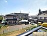 その他：バルコニーからの眺望です。晴れた日には青空が広がり、心地よい風に包まれながら、ゆったりとした時間をお過ごしいただけます。