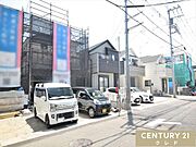 現在は木工事中です。お家の骨組みや丁寧な施工の様子を現地でご覧いただけます。