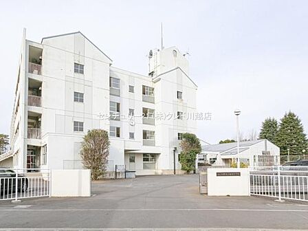 ふじみ野市立福岡中学校まで950m