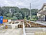 その他：ただいま基礎工事の進行中です。地盤調査と基礎をしっかり作ることで揺れに強いお住まいを作ります。