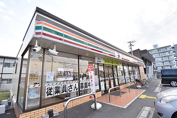 セブンイレブン草津川原店まで1286m