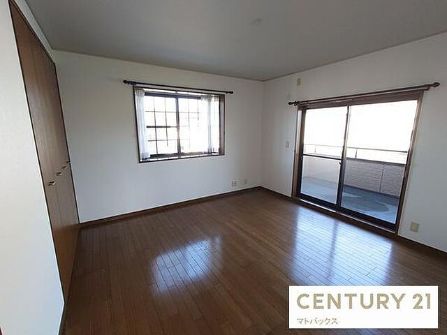 寝室 岩出市中島