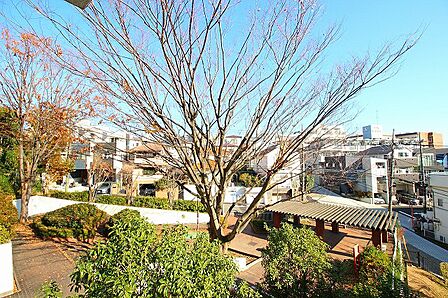 土橋太田公園 距離約190m