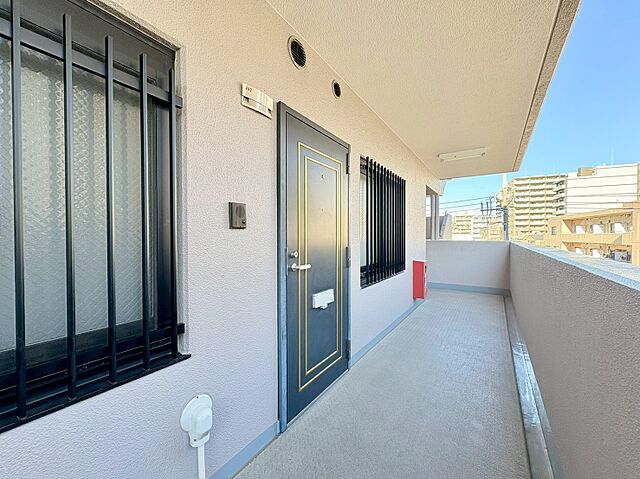 玄関 メゾンエクレーレ町田 4階/-