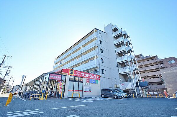 周辺を拡大表示