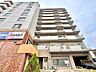 外観：複数階建ての集合住宅の外観写真です
