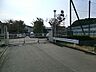 周辺：横浜市立新治小学校　距離約800m