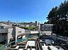 外観：建設中の現場と周辺の街並みを望む景観です
