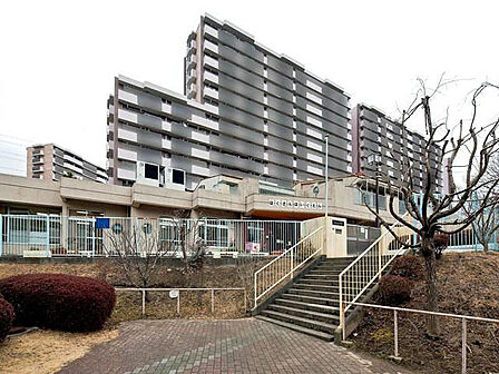 川崎市立白山保育園 距離約900m