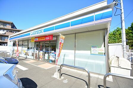 ローソン 川崎王禅寺西五丁目店 距離約500m