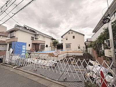 外観:住宅街にある戸建て住宅の外観 外観:住宅街にある戸建て住宅の外観