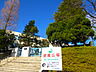周辺：町田市立鶴川第四小学校　距離約800m