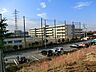 周辺：横浜市立東山田中学校　距離約380m