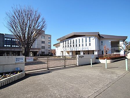 相模原市立鵜野森中学校まで約260m