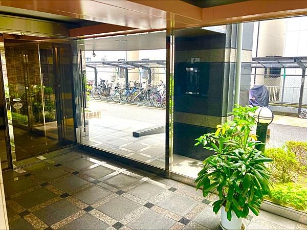 エントランス