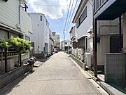 南道路につき陽当り良好です。