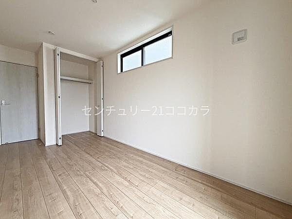 洋室を拡大表示