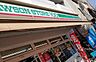 周辺：ローソンストア100京都千本丸太町店まで357m