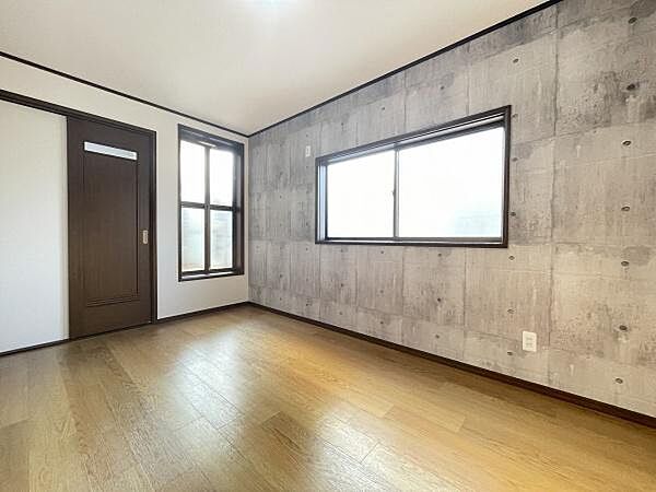 洋室を拡大表示