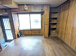 京都市左京区岡崎西天王町　中古テラスハウス 4DKの室内