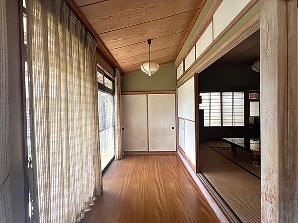 室内