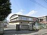 周辺：厚木市立厚木中学校まで688m