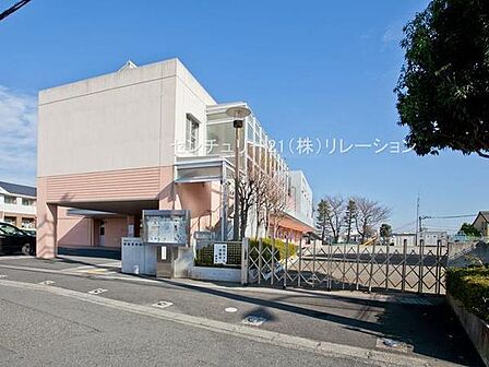 綾瀬市立綾南保育園まで358m