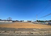 隣接地がコンビニエンスストアの出店予定地です！