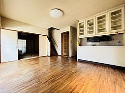 桜井市上之庄　中古戸建 5LDKのリビング/ダイニング