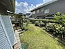 その他：南側のお庭ではガーデニングやBBQなどが楽しめます