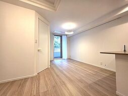 アクシア原宿 1LDKのリビング/ダイニング