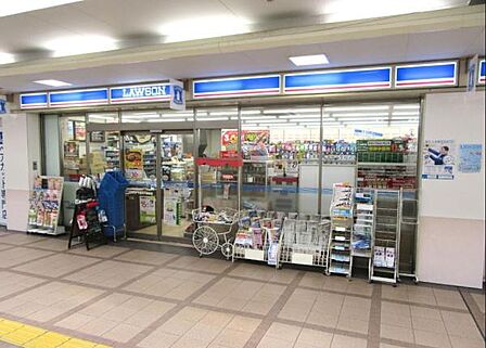 ローソン下高井戸駅前店まで462m