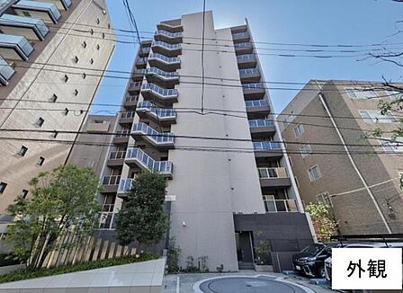 コンビニ至近、スーパー徒歩5分圏内に多数!小学校・郵便局・病院・公園近くで利便性良く子育てしやすい住環境♪