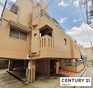 外観：最上階部分・1フロア1邸！3方角住戸のため、陽当たり・通風・眺望良好！玄関には土間スペース、サンルームあり♪「渋谷」駅徒歩5分の好立地！