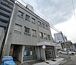 医療法人すみれ会中央病院まで882m