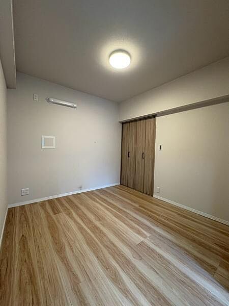 洋室を拡大表示