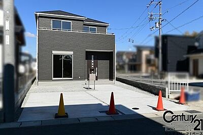 外観:■≪同仕様写真≫■耐震等級3の地震に強安心の邸宅!雨で汚れを洗い流してくれるセルフクリーニング機能付き外壁!お気軽にお問い合わせください!■ 外観:■≪同仕様写真≫■耐震等級3の地震に強安心の邸宅!雨で汚れを洗い流してくれるセルフクリーニング機能付き外壁!お気軽にお問い合わせください!■