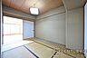 和室：■現地撮影写真■ほっこり落ち着ける和室！客間としてもご利用いただけます！