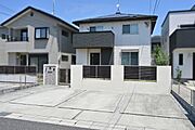 ■現地撮影写真■大和ハウス施工の築浅の邸宅！太陽光発電付き！お気軽にお問い合わせください！